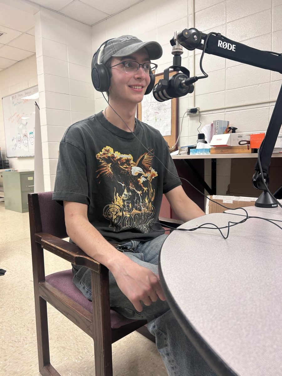 Weekly Download Episode 3: Hank Tayloe